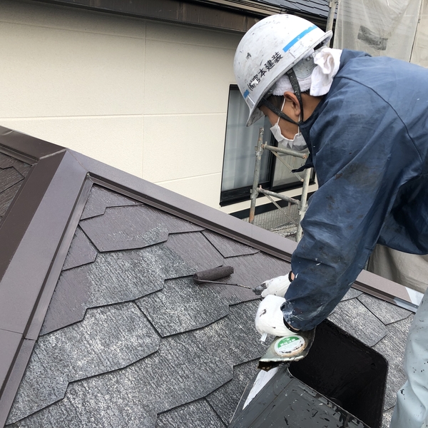 熊本県玉名市住宅塗装・下屋根中塗り塗装工事