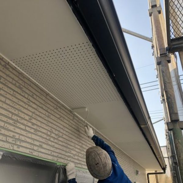 熊本県長洲町･住宅塗装（養生及び、軒天井塗装完了！）