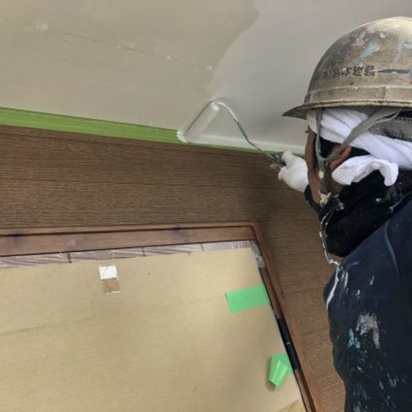 熊本市東区  軒天井塗装工事  軒天井EP塗装完了！