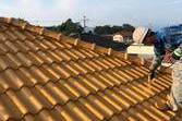 熊本市北区植木町　シリコン屋根塗装工事　吹付作業完了‐宮本建装‐