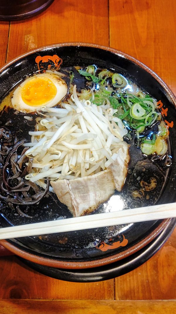 味千ラーメンの黒まー油ラーメンうまし！塗装道具整理して帰りまーす！