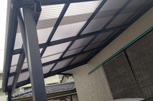 波型タキロン屋根取替工事　熊本市西区島崎　カーポート・テラス屋根の施工後画像