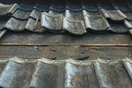 瓦屋根・破風板雨漏り修繕　熊本県宇城市不知火町　浸水防止策の施工前画像
