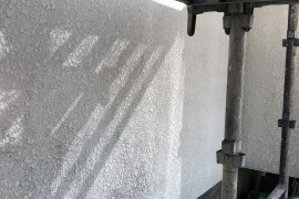 塗膜剥離箇所修繕　クラック（ひび）補修　熊本地震被災壁　熊本県熊本市北区植木町の施工前画像