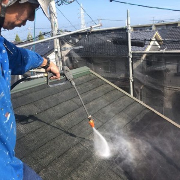 外壁、屋根塗装　熊本県菊陽町　塗装前高圧洗浄