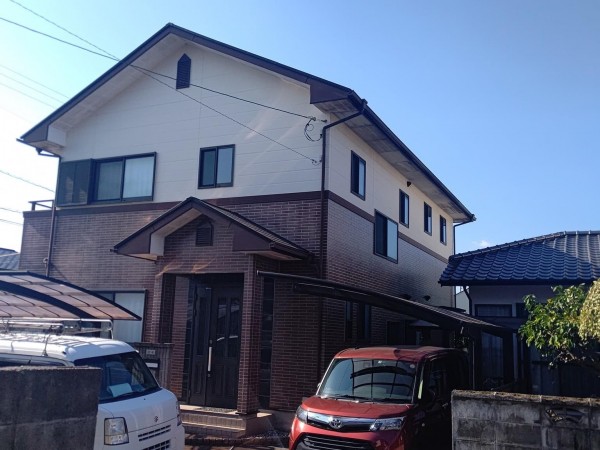 外壁塗装　熊本市中央区帯山　外壁色付け（セラミシリコン）塗装